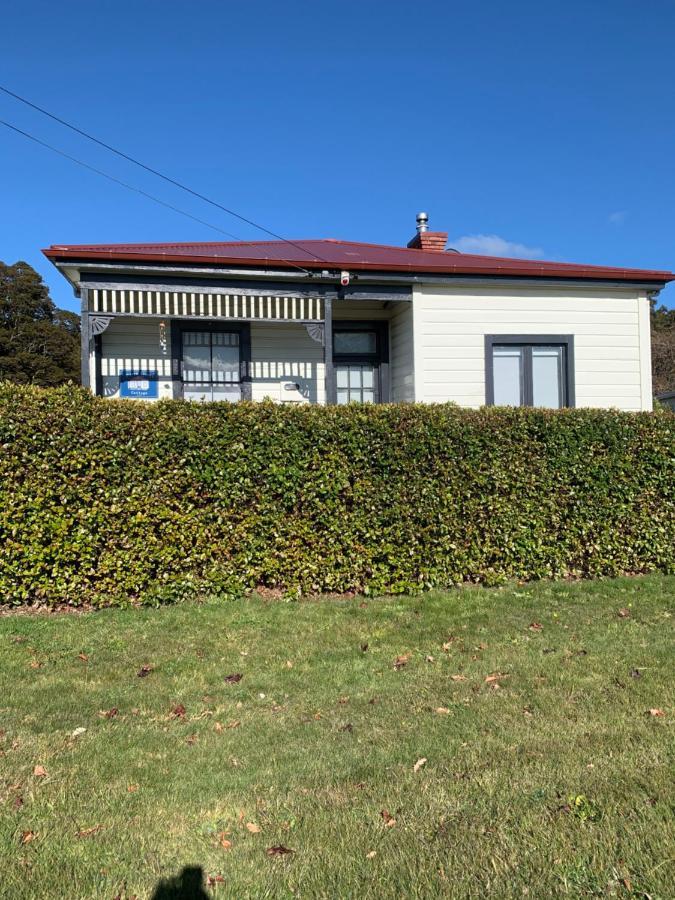Moore St Cottage オハクネ エクステリア 写真