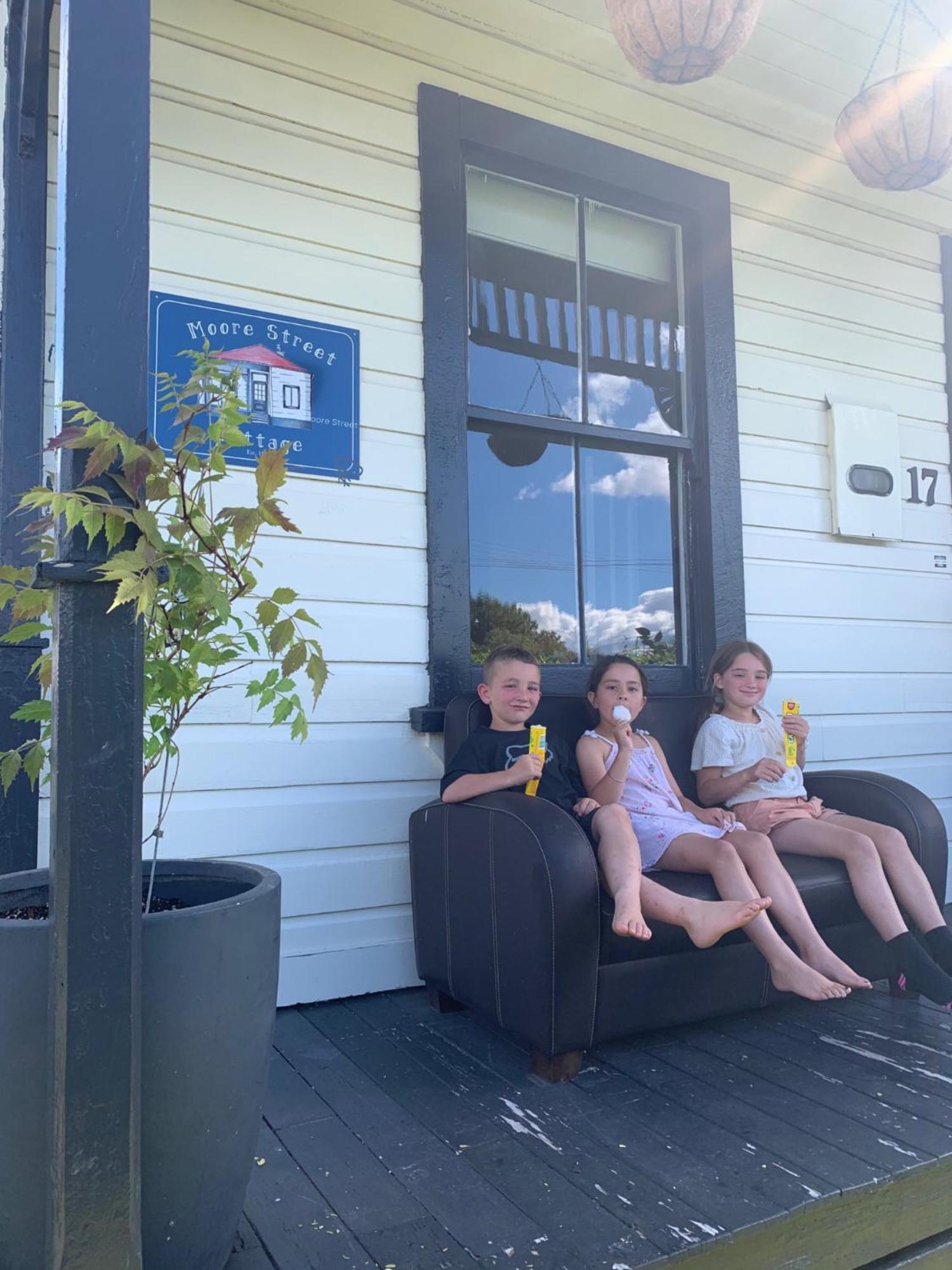 Moore St Cottage オハクネ エクステリア 写真